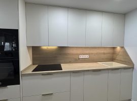 taupe3